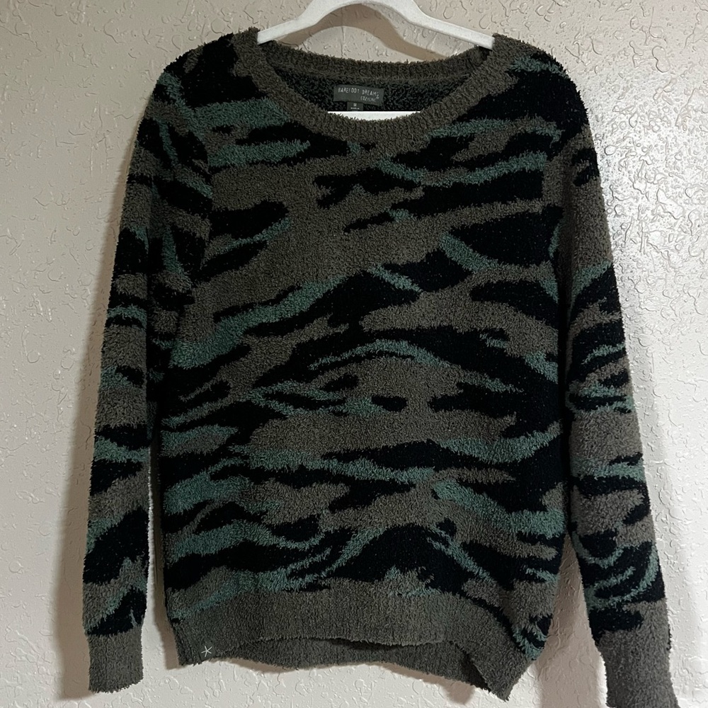 Barefoot Dreams Cozychic Seaside Crewneck Camo Size Medium
